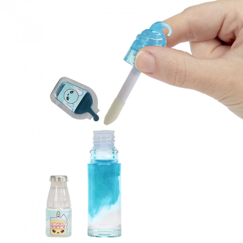 Yummiland Lipgloss Doll - Callie Birthday Cake