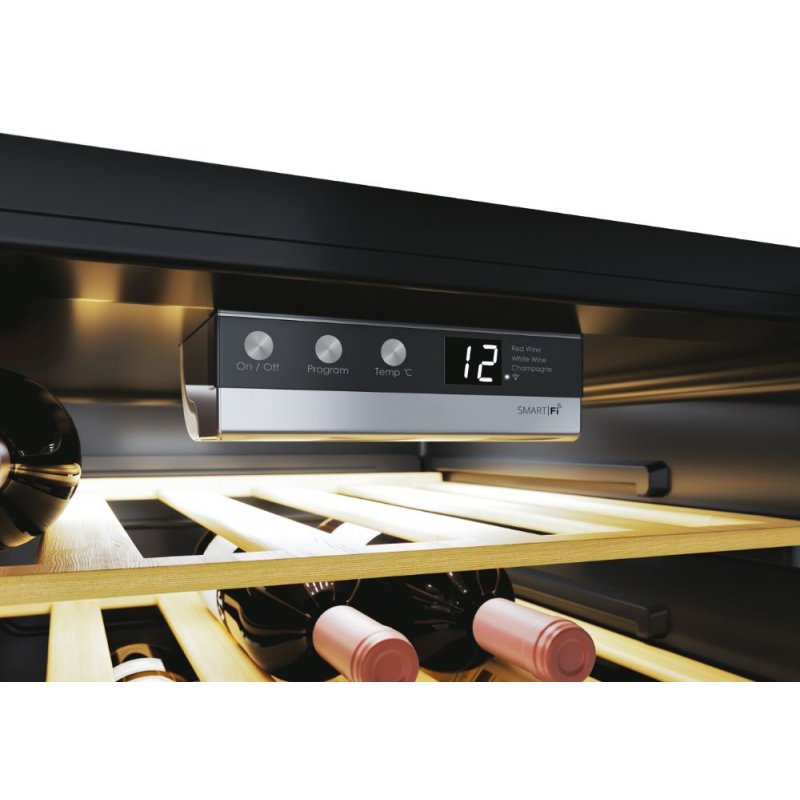 Candy CWC 154 EEL/NF Pose libre Noir 41 bouteille(s)