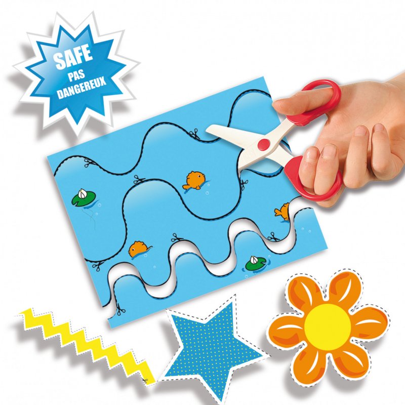 SES Creative - Learning to use Scissors