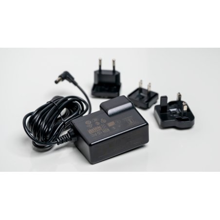 Humly HUM1006 adaptateur de puissance & onduleur Intérieure 24 W Noir