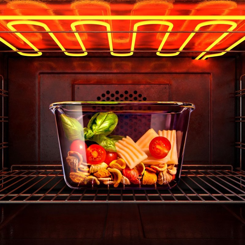 Boite alimentaire en verre avec couvercle à clips en plastique, cont 0,5l, dim 132x132x60mm - verre borosilicate -