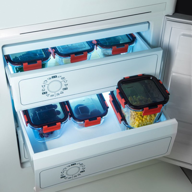 Boite alimentaire en verre avec couvercle à clips en plastique, cont 1,35l, dim 185x132x105mm - verre