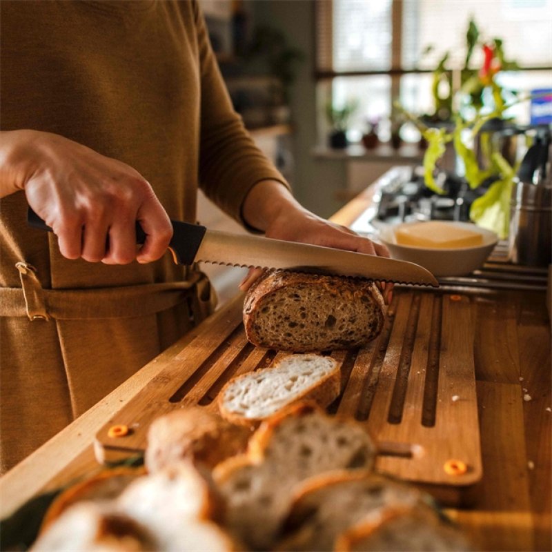 Fiskars 1057538 Couteau de cuisine Acier inoxydable 1 pièce(s) Couteau à pain