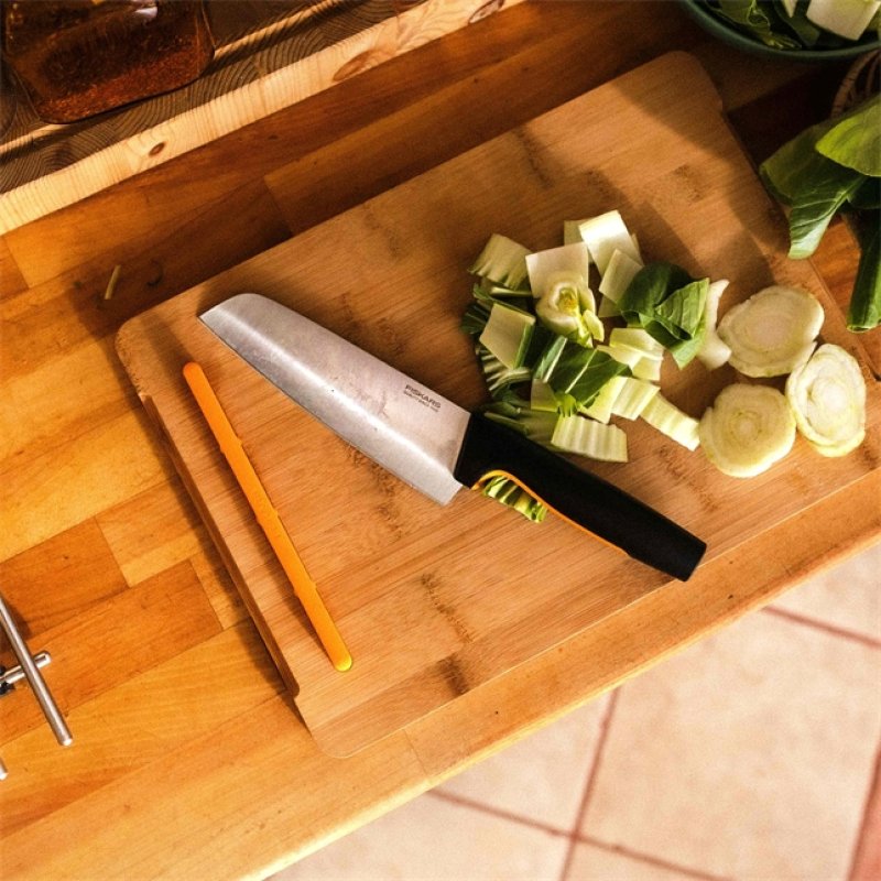 Fiskars 1057536 kitchen knife Stainless steel 1 pc(s) Santoku knife