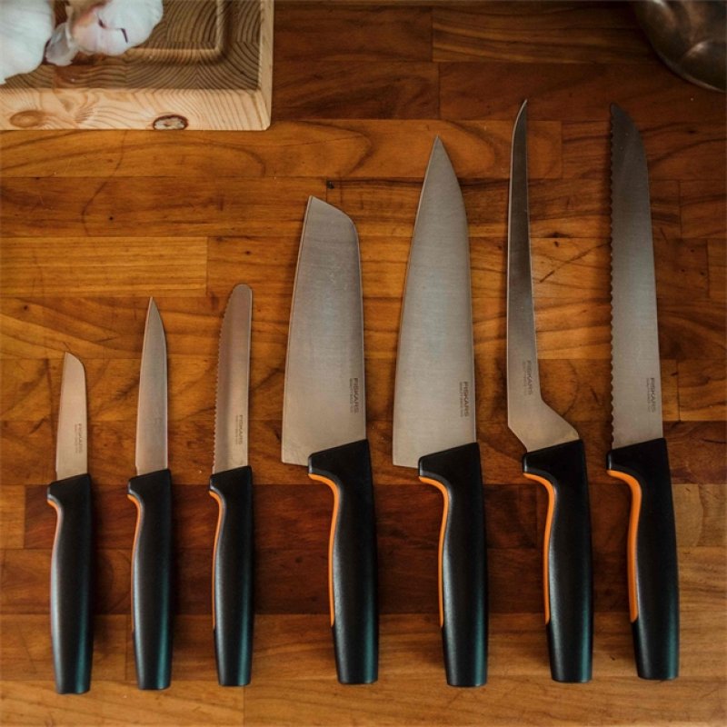 Fiskars 1057536 kitchen knife Stainless steel 1 pc(s) Santoku knife