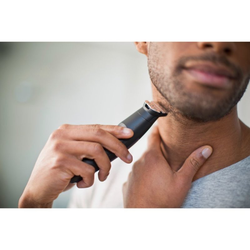 Remington PG6130 body groomer/shaver Black