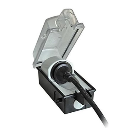 Outdoor socket lockable