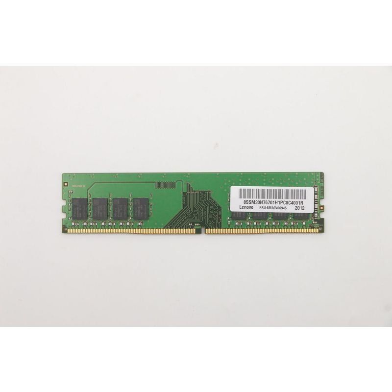 8GB DDR4 UDIMM memory module,