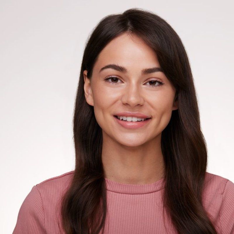 Essence hydrating nude 3.5 g 302 HEAVENLY Sheer