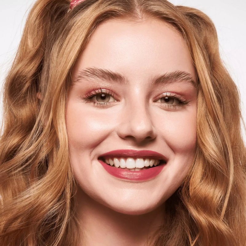 essence THE Slim Stick Lipstick No. 105 Purple Long-Lasting Nourishing Express Result Colour-Intensive Matte Vegan