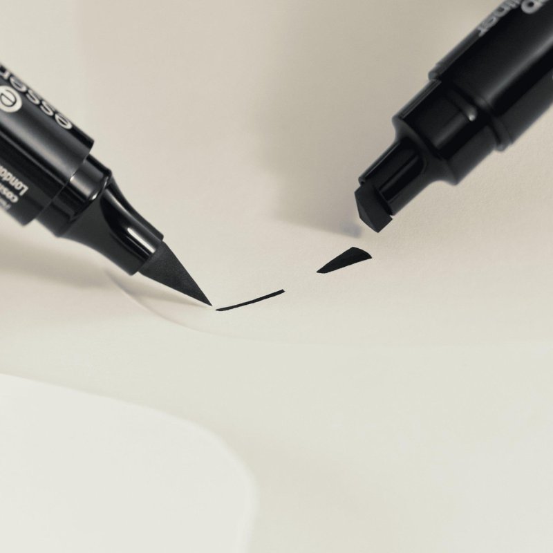 Essence Eyeliner Quick Wing Stamp 01 Black - 4 Ml