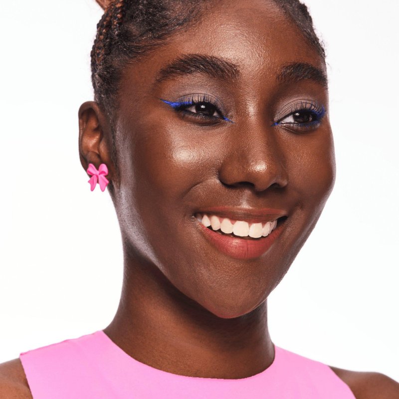 Essence COLOUR it! eyeliner 3 ml liquid 01 Royal Blue