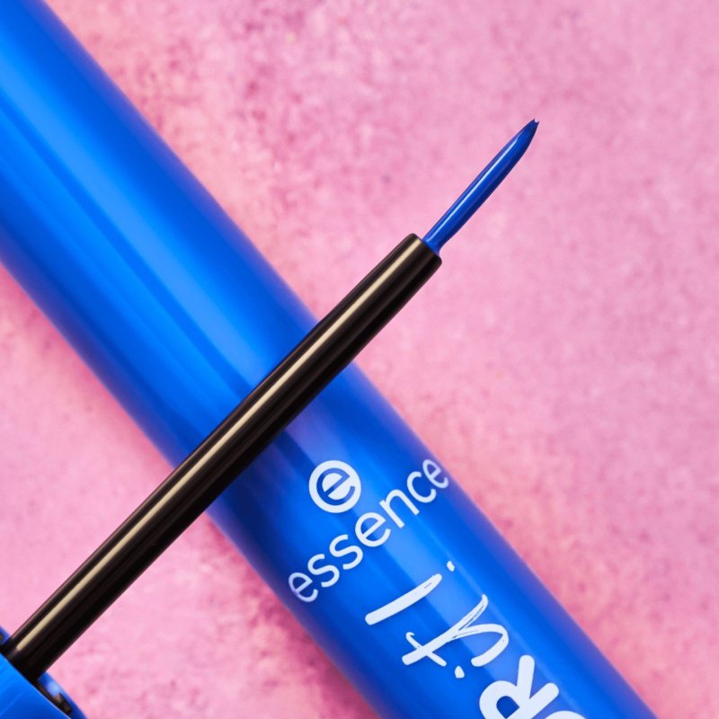 Essence COLOUR it! crayon contour des yeux 3 ml Liquide 01 Royal Blue