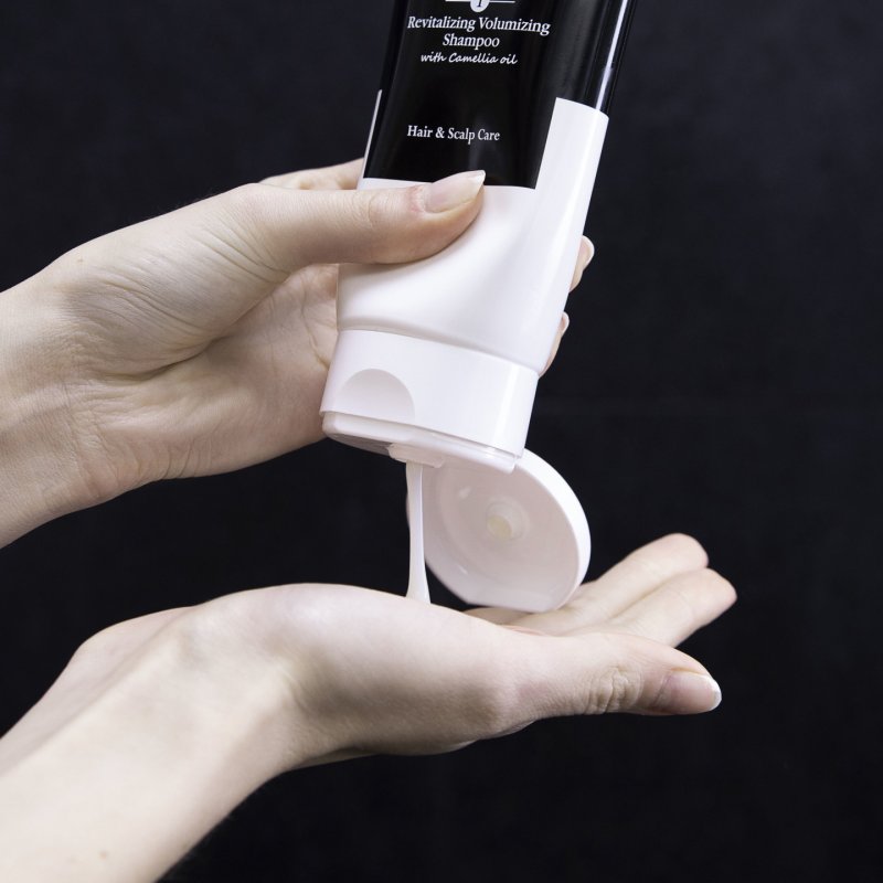 Sisley Revitalizing Volumizing 200 ml Shampoo Non-professional Women