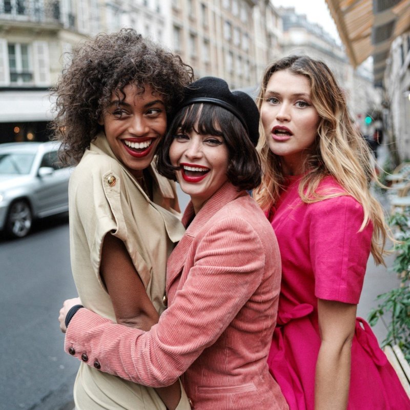 Bourjois Rouge Fabuleux Bullet Lipstick 012 Beauty and the Red 2.3g