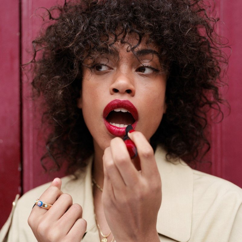 Bourjois Rouge Fabuleux 12 Beauty And The Red 2.4g