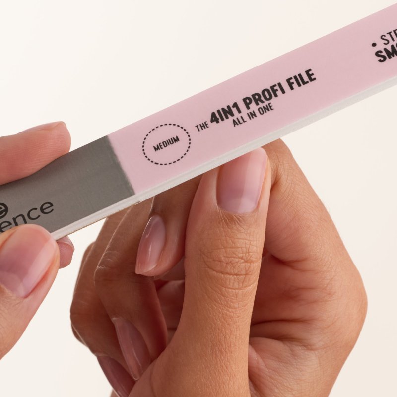 Essence THE 4IN1 PROFI FILE Lime à ongles