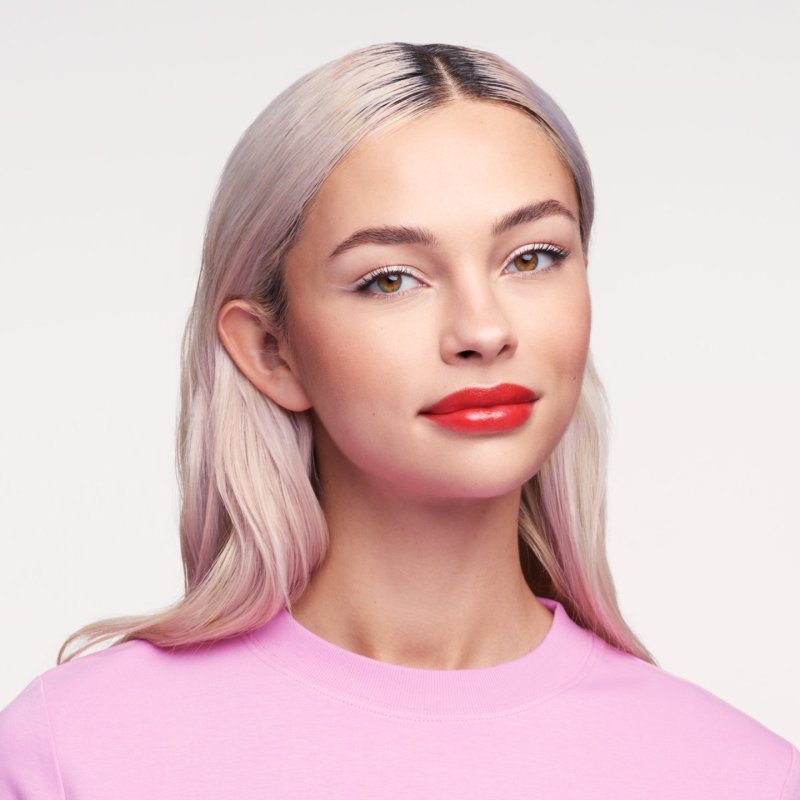 Essence TINTED kiss hydrating lip tint 4 ml 04 Chili & Chill