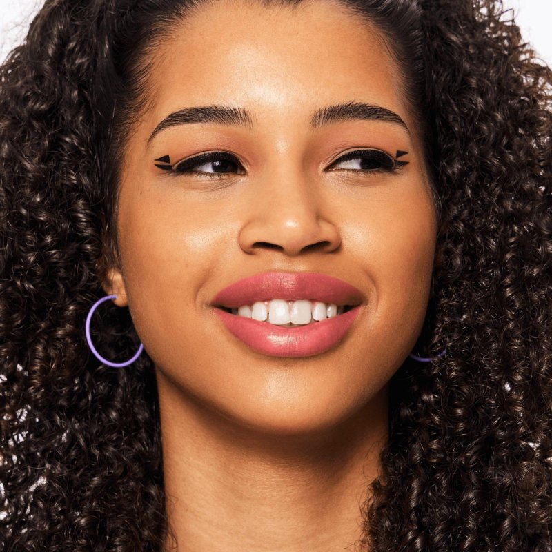 Essence Lipliner 8h Matte Comfort 12 Cushion Talk - 3 Grams