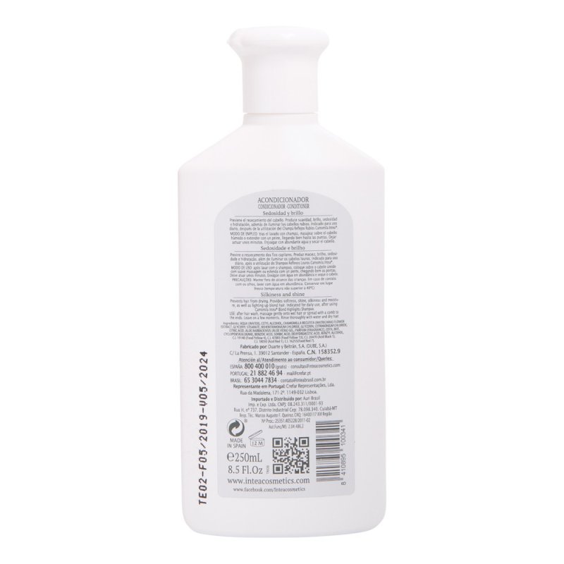Inteacosmetics Premium Blonde Hair Conditioner with Ecologic Natural Camomile Extract Professional hair conditioner 250