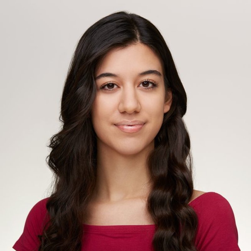 essence Extreme Shine Volume Lip Gloss Gold Dust 5ml