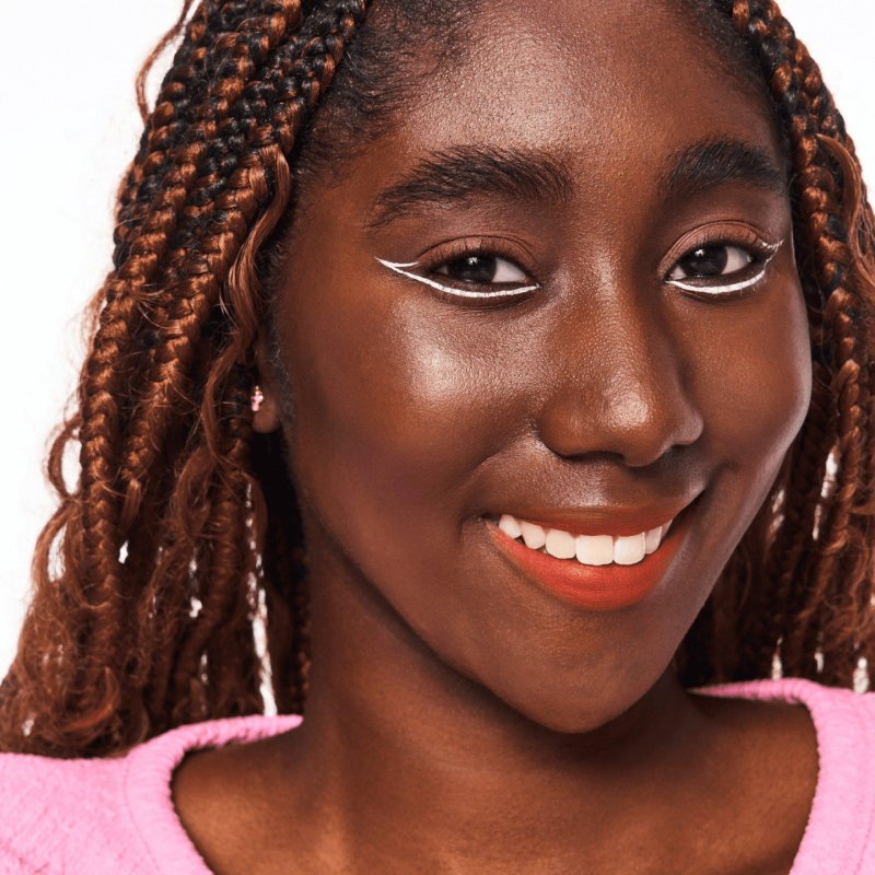 Essence Colour It Liquid Eyeliner - 3 Ml