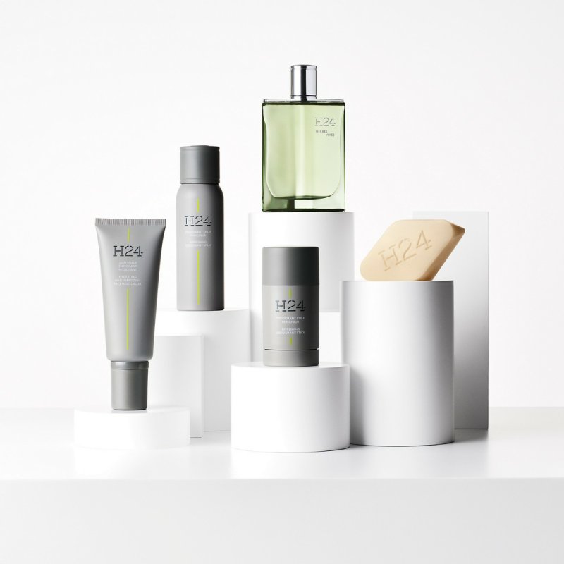 Hermes H24 Herbes Vives Eau De Parfum Spray for Men 3.4 Ounce