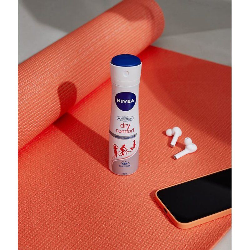 NIVEA Dry Comfort Women Spray deodorant 200 ml 1 pc(s)