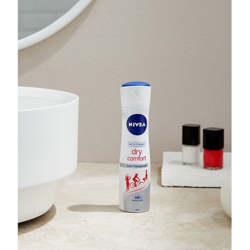 NIVEA Dry Comfort Women Spray deodorant 200 ml 1 pc(s)