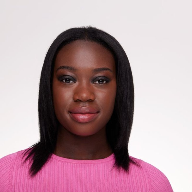 Essence soft touch eye shadow 2 g 06 Pitch Black Matte