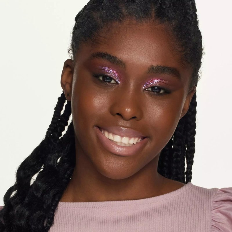 Essence MULTICHROME FLAKES eyeshadow topper eye shadow 2 g 01 Galactic vibes Glitter