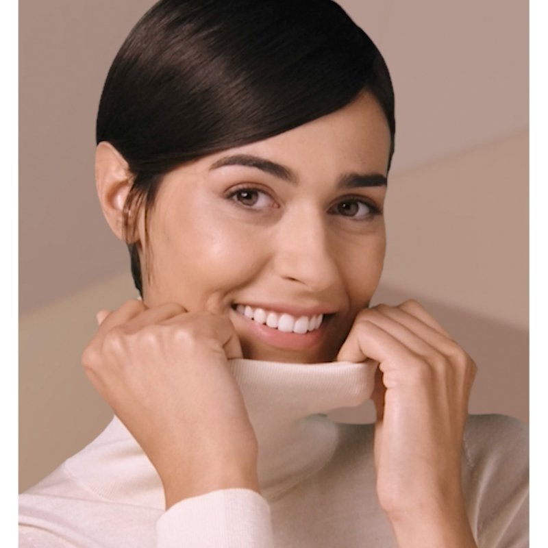 Collistar Unavoidable Foundation Long Lasting No Transfer SPF 15 Instant Moisture and Up to 120 Hours Natural Matte