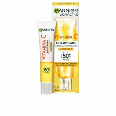 Garnier Moisturizing Fluid with Vitamin C - Invisible, Spot Protection 40ml