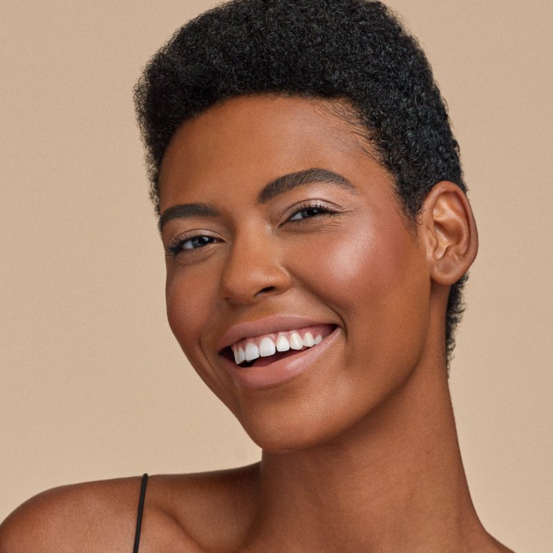 Catrice All Over Glow Tint Multi-Use Liquid Highlighter with Vitamin C, Niacinamide, Squalene, and Panthenol 0.51 Fl Oz