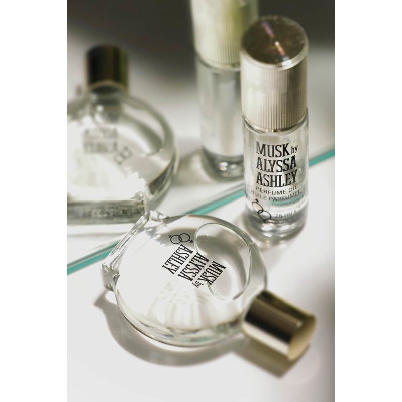 Alyssa Ashley Musk Perfume Oil 15ml