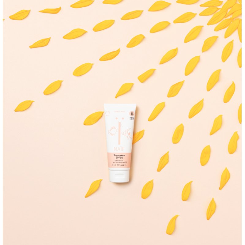 Naïf Mineral Sunscreen SPF50 for Babies & Children Cream 100ML - Direct UVA and UVB Protection Water Resistant
