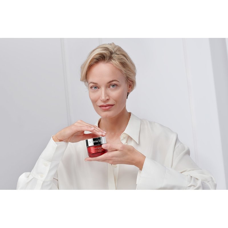 Dr Irena Eris SCIENTIVIST