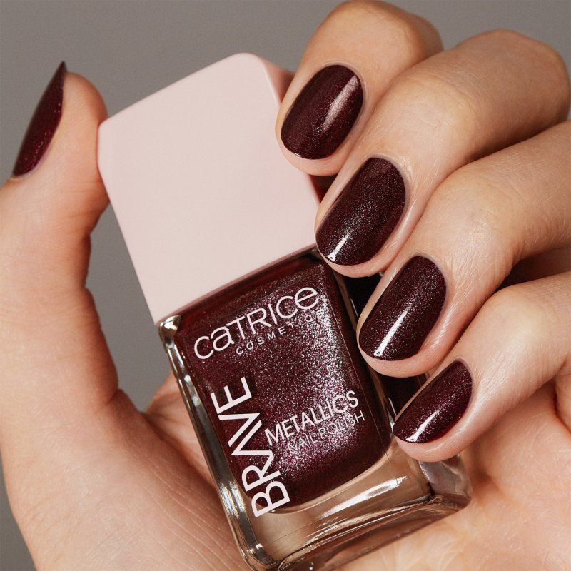 CATRICE Brave Metallics vernis à ongles 10,5 ml Bordeaux Métallique