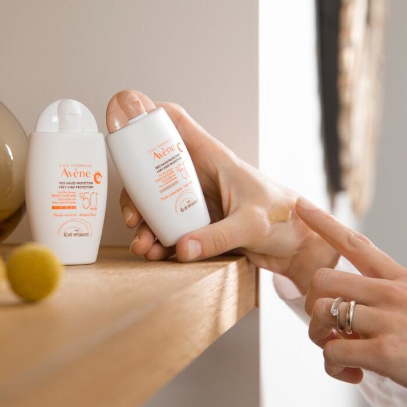 Avene 3282770075687 sunscreen Sunscreen milk Face 50 Adults