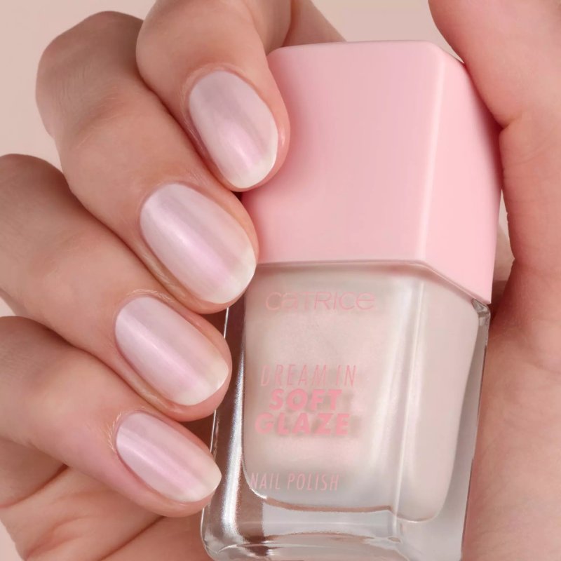 Catrice Dream In Soft Glaze No. 010 Hailey Baby Nail Polish 10.5ml