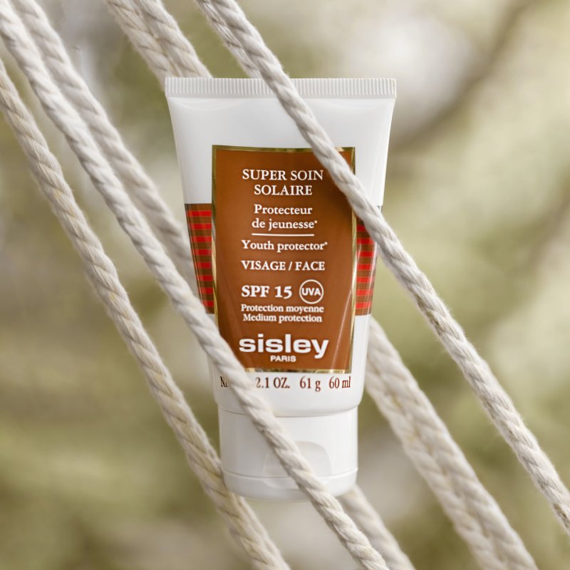 Sisley Super Soin Solaire Visage SPF 15 Crème d’écran solaire Adultes
