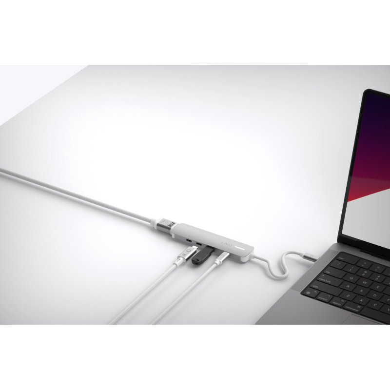 LINQ byELEMENTS 5in1 Pro USB-C 10Gbps Multiport Hub with 4K HDMI