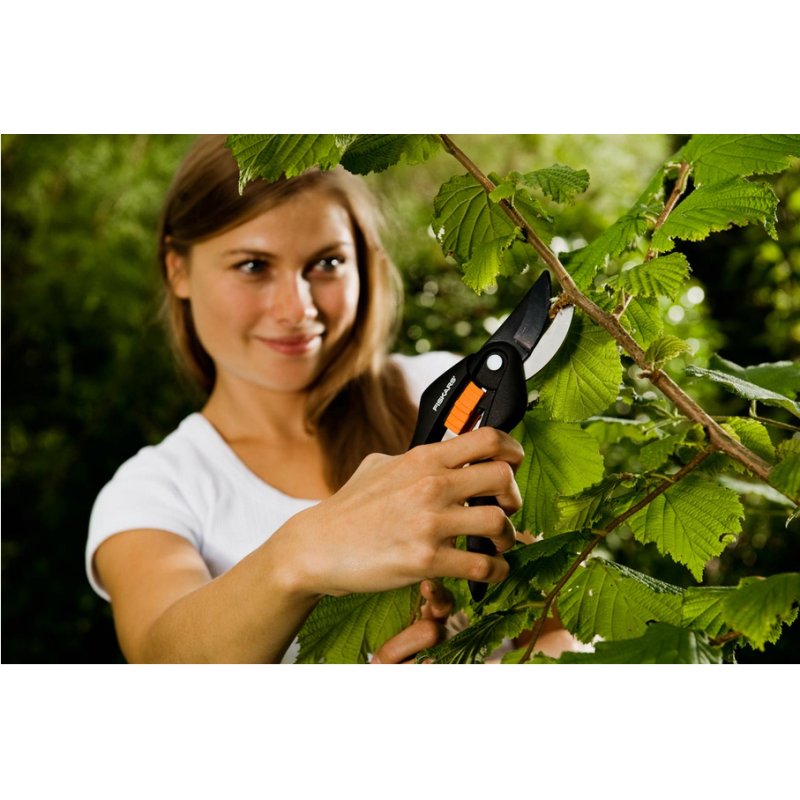 Fiskars 111260 sécateur Contournement Noir