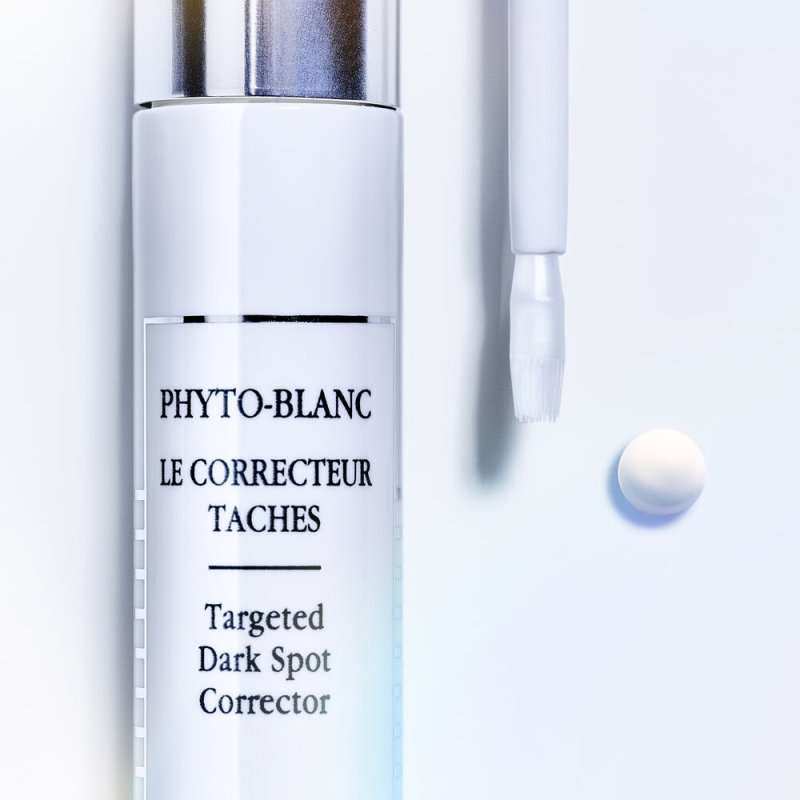 Sisley Phyto-Blanc Targeted Dark Spot Corrector Face concentrate 7 ml Women