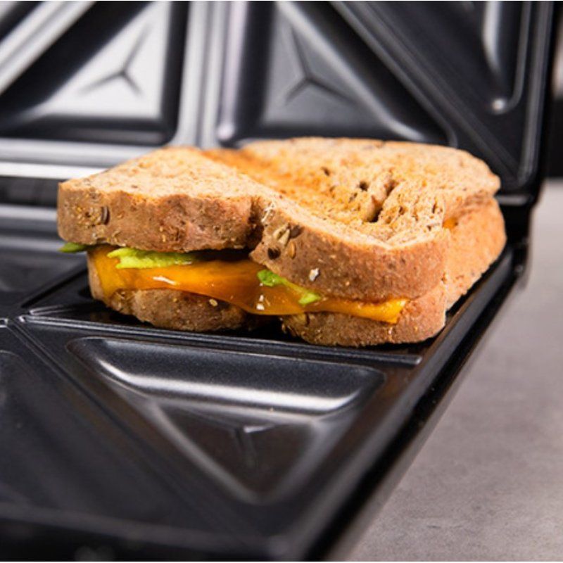 Cecotec 03111 sandwich maker 1500 W Black