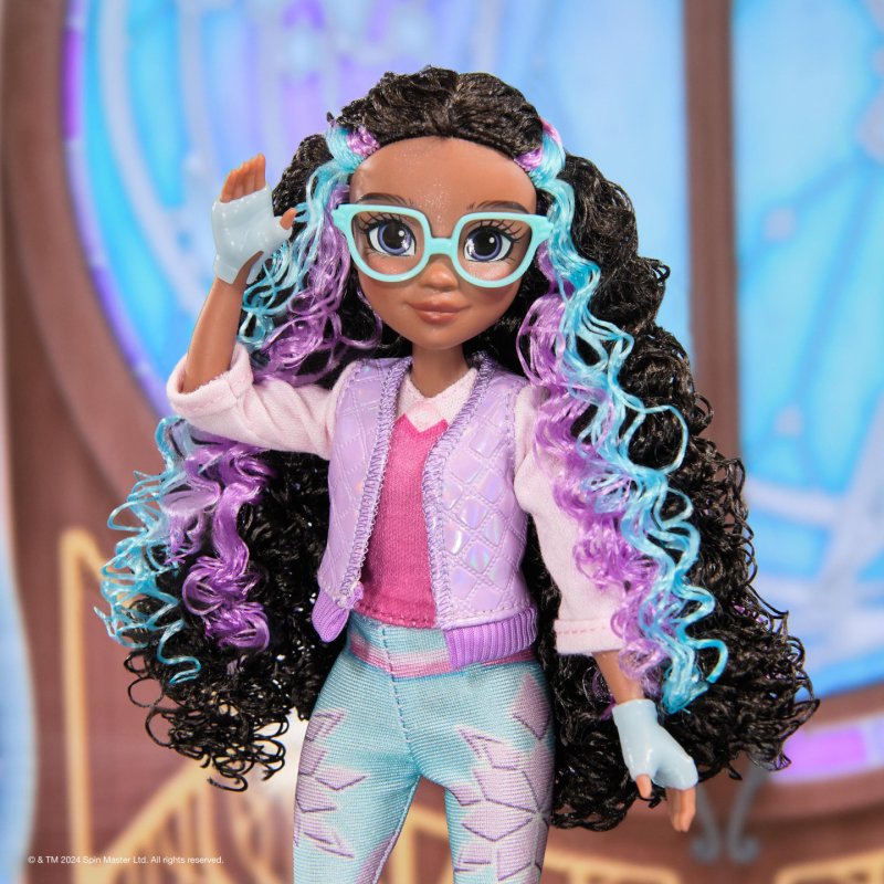 SpinMaster Unicorn Academy - Fashion Doll - Layla