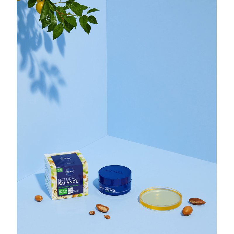 NIVEA Naturally Good Regenerating Night Cream Crème de nuit Visage 50 ml