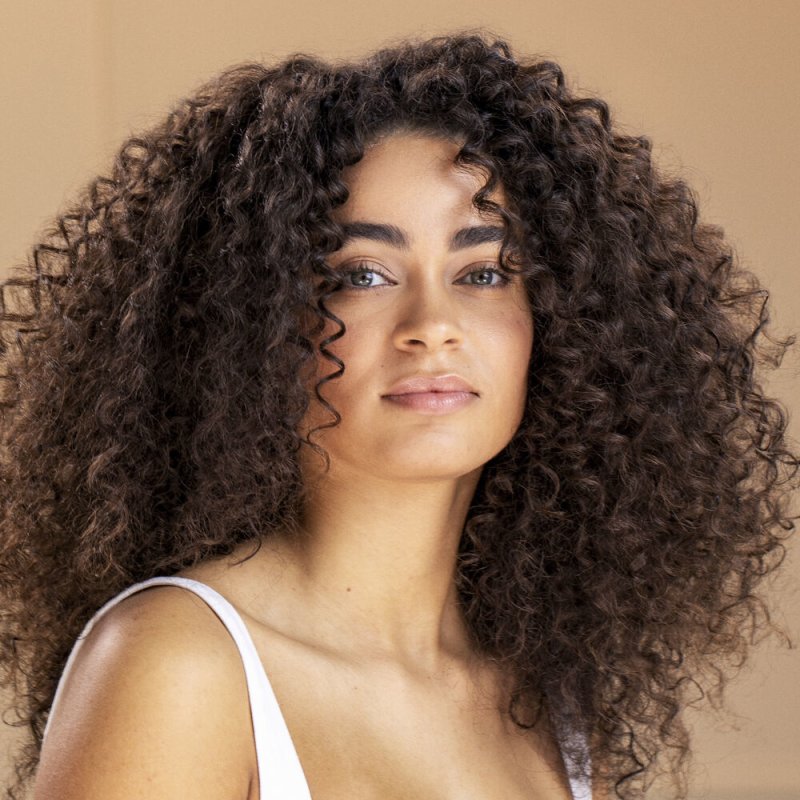 Sisley Revitalizing Nourishing Shampoo 200 ml Shampoing Non-professionnel Unisexe