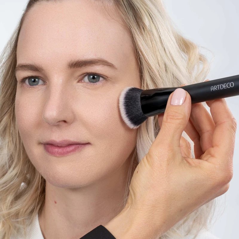 ARTDECO Premium Quality Contouring Brush for Makeup