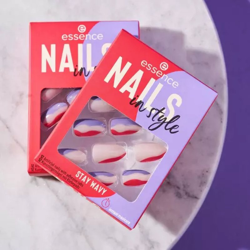 Essence False nails Nails in Style Stay Wavy